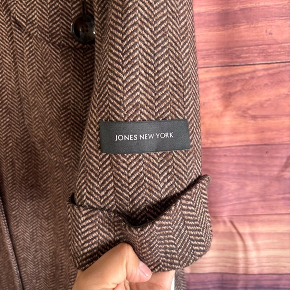 Jones New York Herringbone Brown Trench Coat - Picture 4 of 8